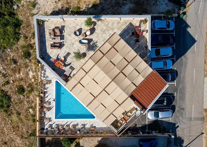 Oliva Vallis Apartments